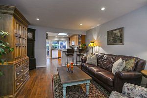 2nd image of 21 La Cumbre Cir