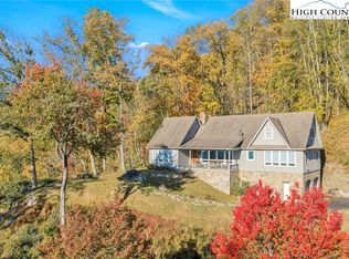 933 Thunder Ridge Ln, Lenoir, NC 28645