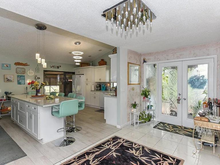 5518 Ainsley Ct — Photo 9
