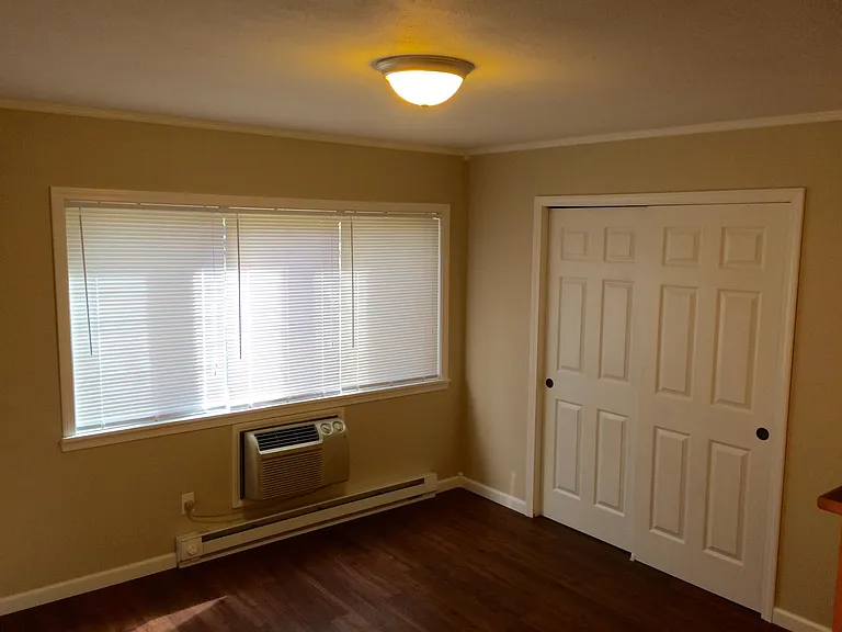 2012 S Illinois Ave #21 — Photo 4