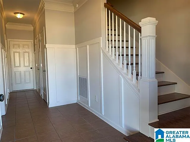 2074 Ross Park Way — Photo 9