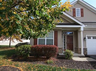 52 Jasmine Dr, Middletown, NY 10940