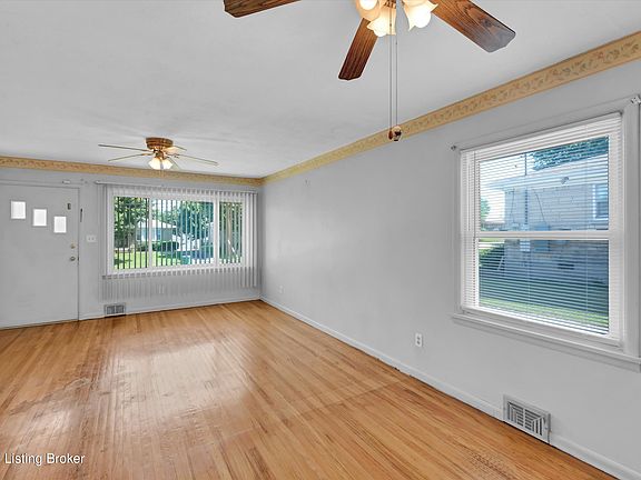 4th image of 5210 Woodhill Ln