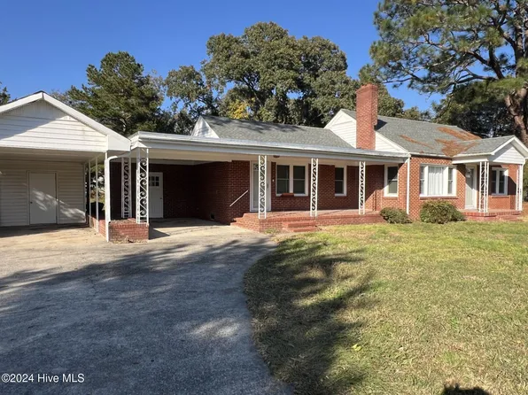 102 E Green Street, Robersonville, NC 27871