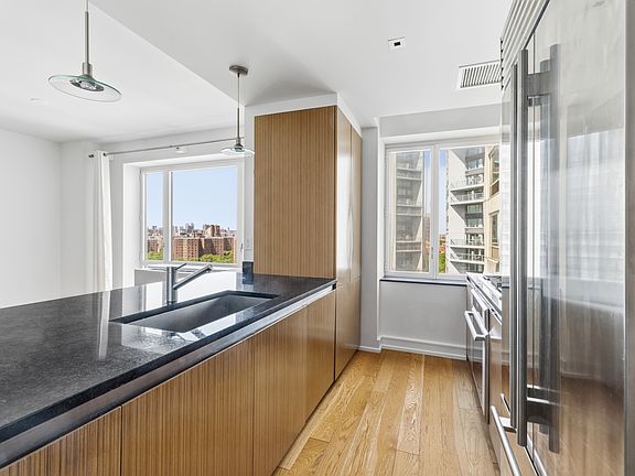 4th image of 1280 5th Ave APT 15G
