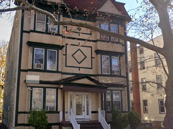 136 Shepard Ave, East Orange, NJ