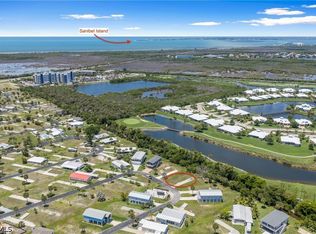 13710 Osprey Dr, Fort Myers, FL 33908