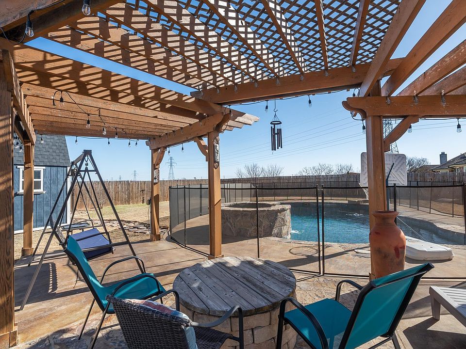 1st image of 6032 Laci Ln