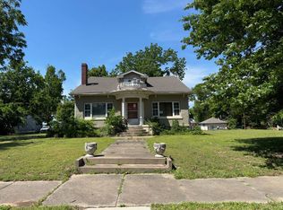 1515 Morgan Ave, Parsons, KS 67357