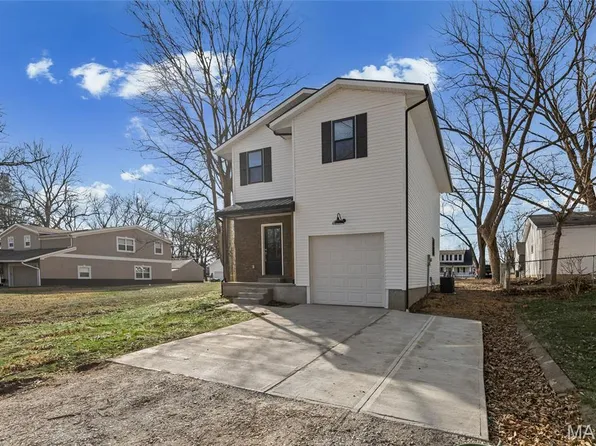 7 N Vine St, Freeburg, IL 62243