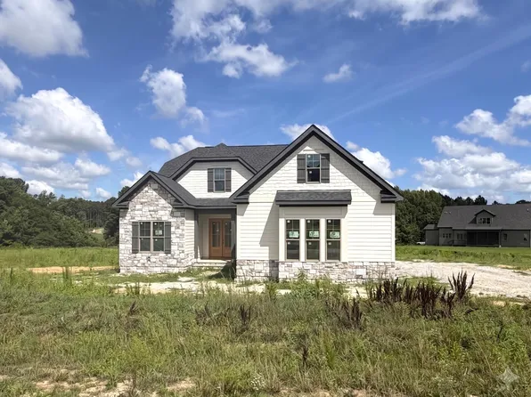 40 Wheatfield Ln, Louisburg, NC 27549