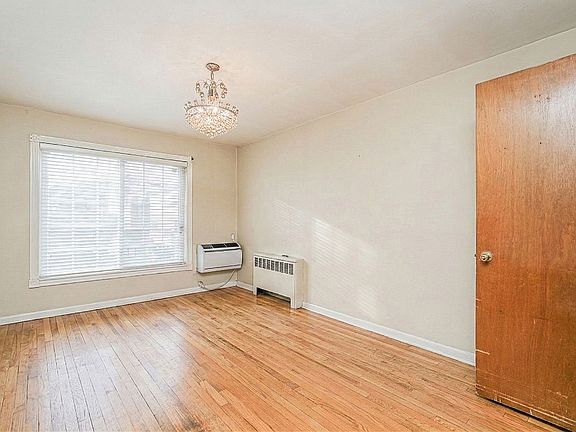 5th image of 1899 E 3rd St