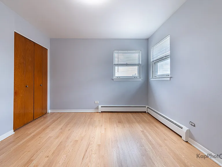 8417 W Berwyn Ave #2 — Photo 16