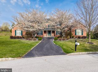 1463 E Stonington Dr, Downingtown, PA 19335