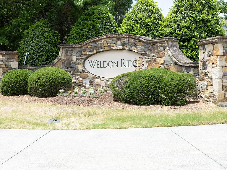 118 Naperville Dr — Photo 22