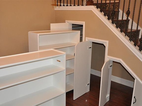 4th image of 2220 Bering Dr APT 5