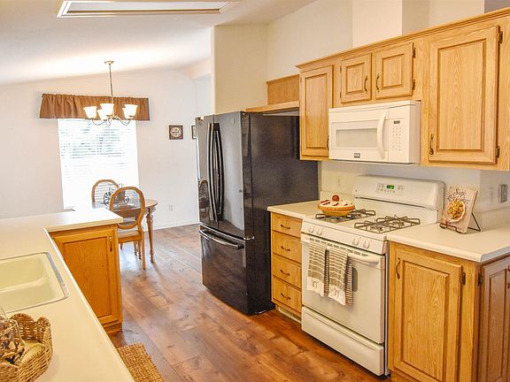 4th image of 18717 Mill Villa Rd Space 622
