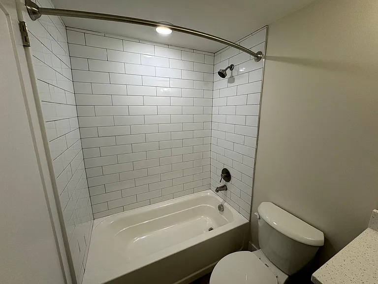 13 Charlton St #1 — Photo 3