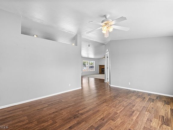 2nd image of 6096 Castlemont Ave