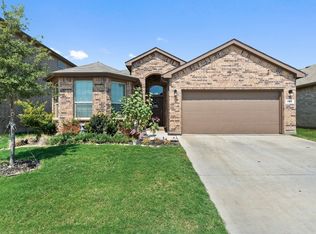 805 Wilmott Ter, Justin, TX 76247