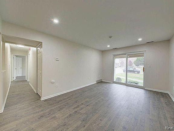 2nd image of 44453 Savery Dr Unit 129