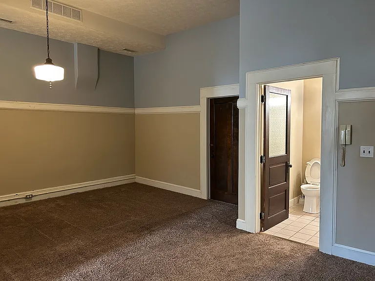677 Wabash Ave #201 — Photo 3