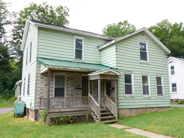 20 Meredith St, Delhi, NY 13753