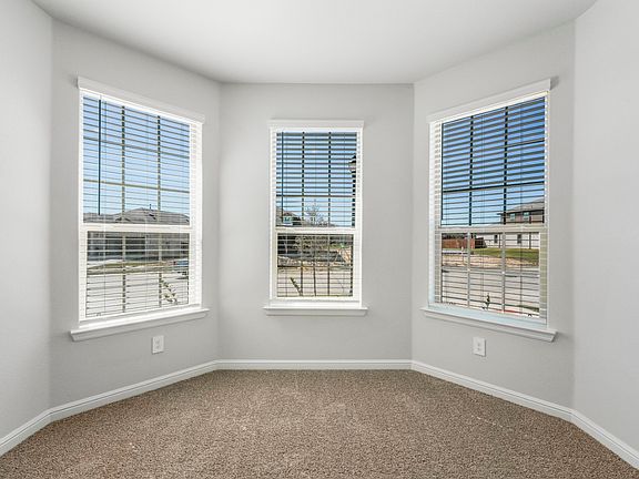 4th image of 14546 Gorge Dr