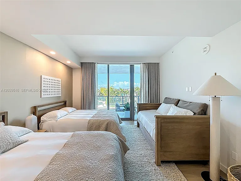 350 Ocean Dr #305N — Photo 20