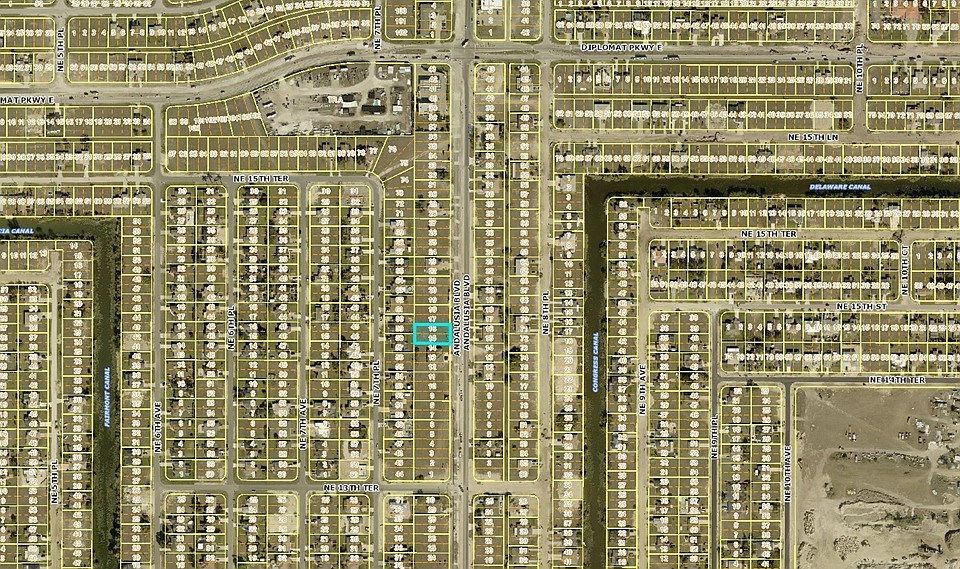 2nd image of 1422 Andalusia Blvd