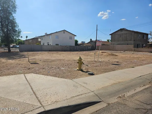 2522 W Ocotillo Road #17, Phoenix, AZ 85017
