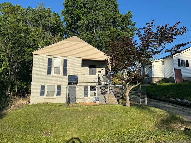 2 bed, 660 sqft, $895 — Photo 3