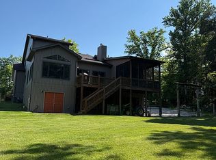 1323 Clark Station Rd, Fisherville, KY 40023