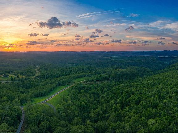 4th image of 1 Gauley Ridge Rd