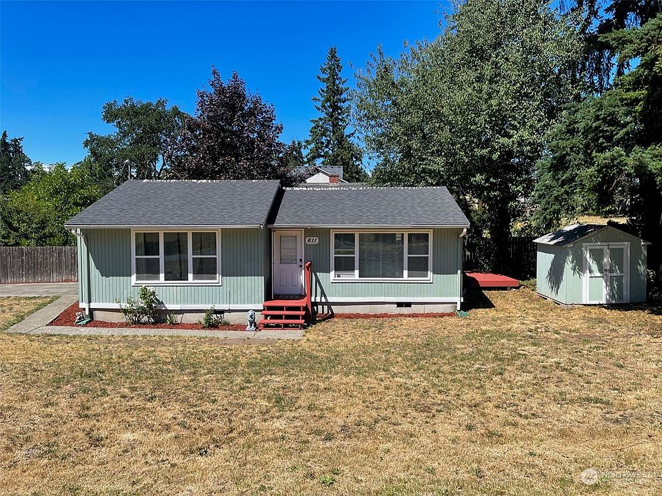 1st image of 611 165th Street S