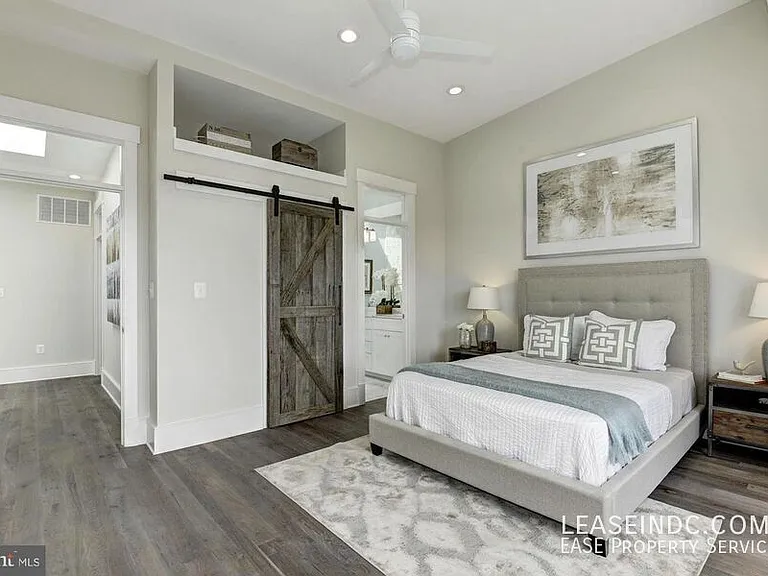 1232 I St NE #2 — Photo 19