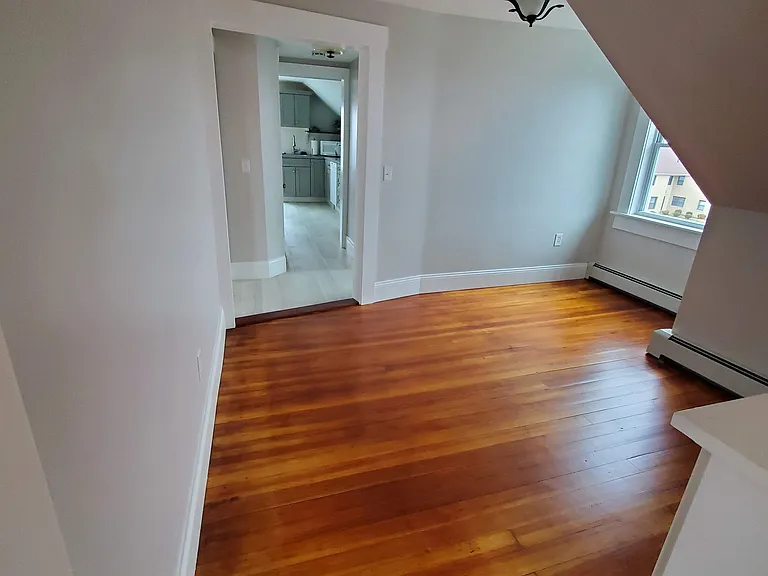 2637-2639 Pawtucket Ave #3 — Photo 4