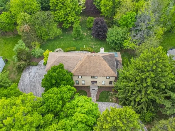 104 Shrewsbury Dr, Livingston Twp., NJ 07039
