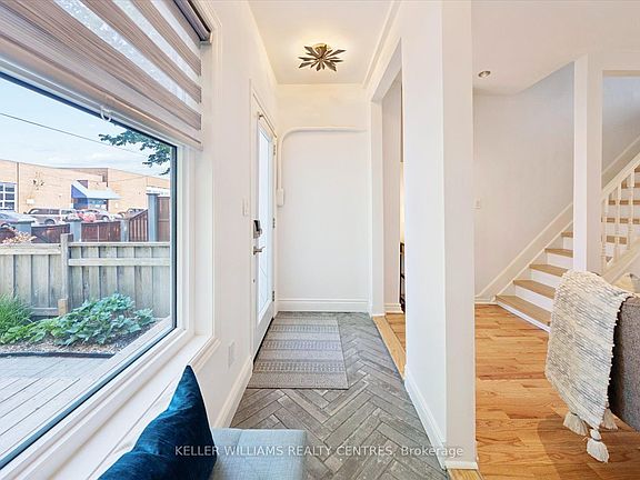 4th image of 44 Logan Ave