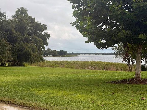 3rd image of 271 LAKEVIEW BOULEVARD