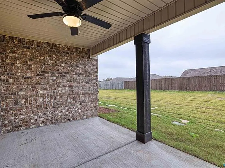 15607 Ironcrest Dr — Photo 11