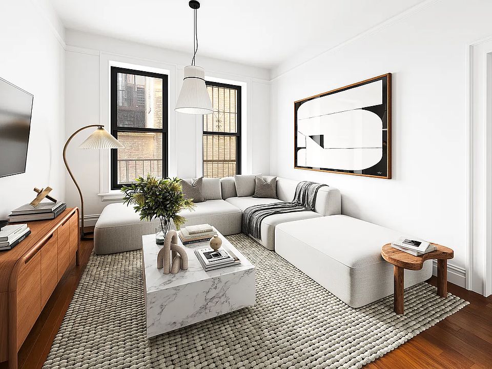 1st image of 135 W 16th St APT 10