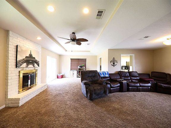 5th image of 8695 Manion Dr