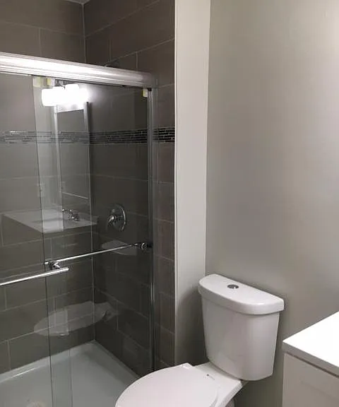 Master bath room