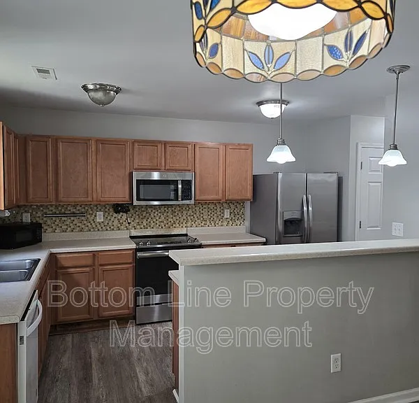 3850 Fircrest Dr — Photo 11