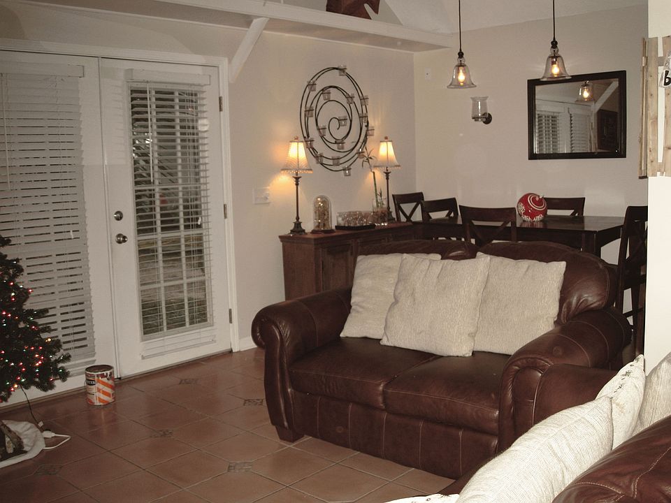 Living/Dining