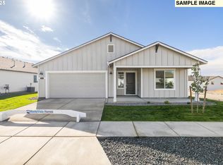 1786 NE 9th Pl, Hermiston, OR 97838