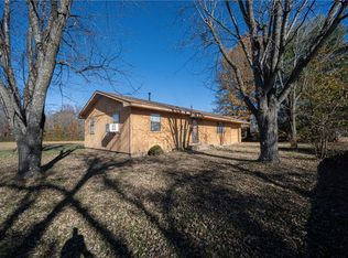 198 Davidson Ln, Pea Ridge, AR 72751