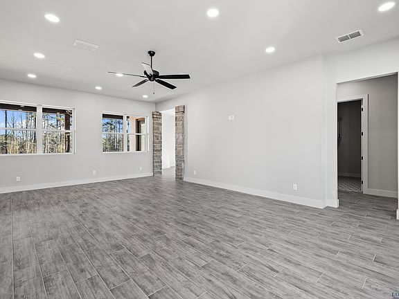 5th image of 145 Cottonwood Ln