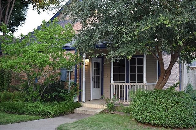 1st image of 3110 Royal Gable Dr
